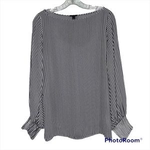 Ann Taylor Factory Size Small long sleeve black and white striped top